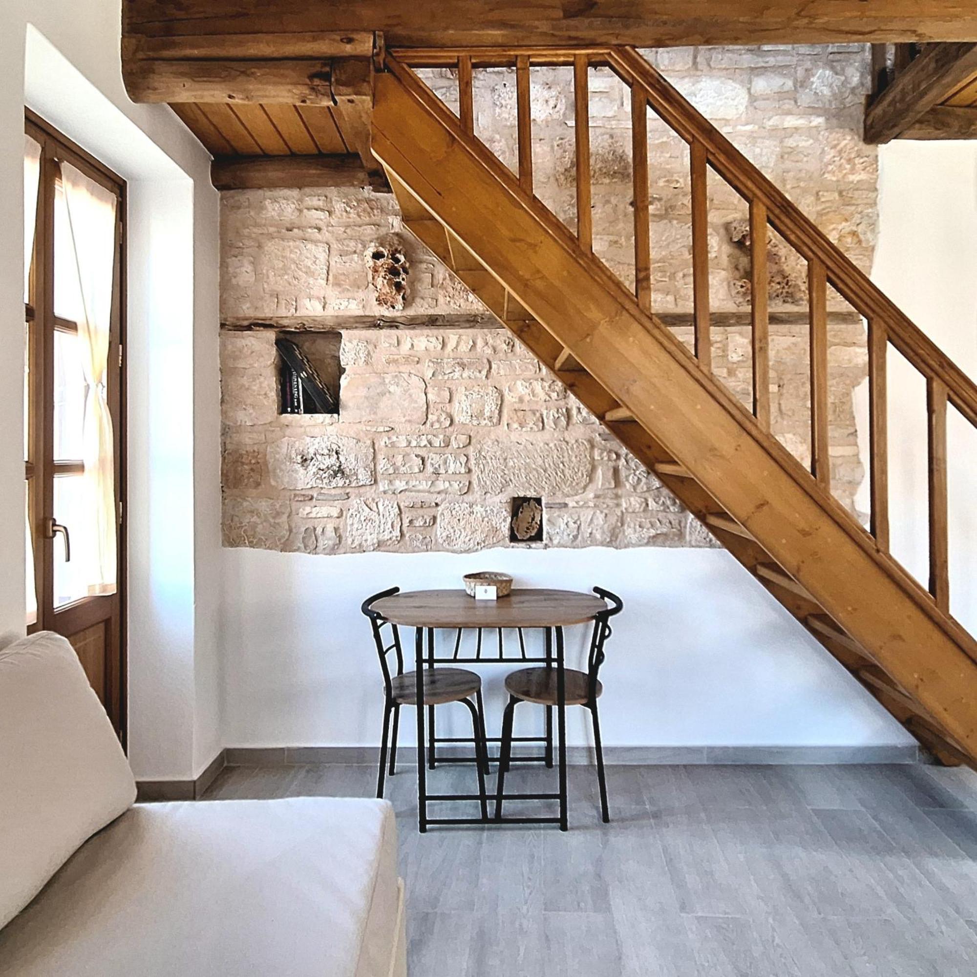 Appartement To Pefko - Mezzanines - à Meyísti Extérieur photo